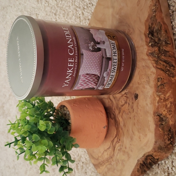 Yankee Candle Home Sweet Home 22oz